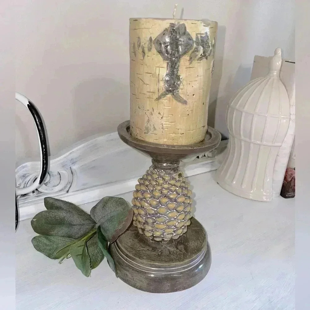 🔥one candle holder pillar 
* bark look candle NOT UNCLUDED